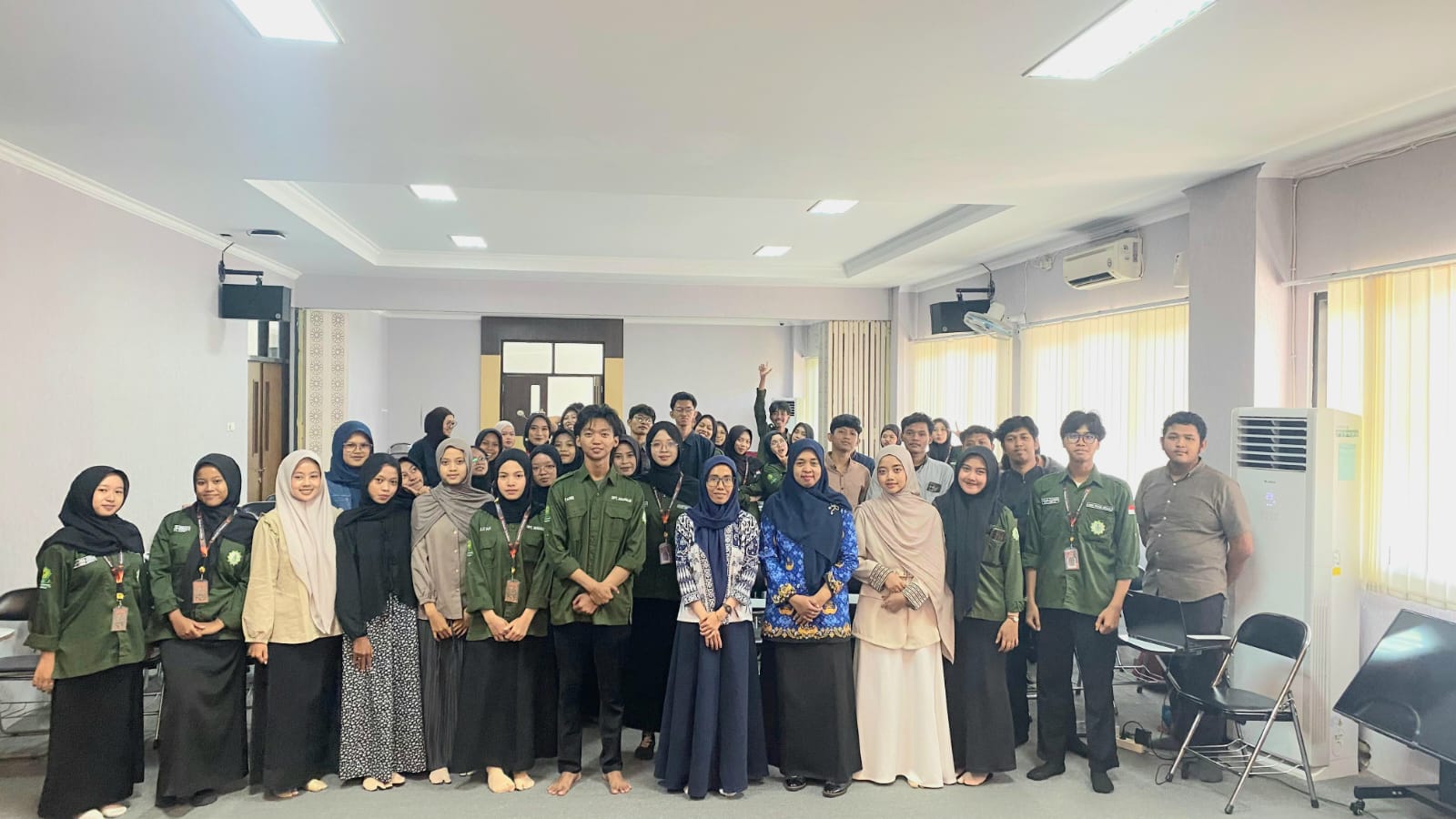 Workshop Pengembangan Soft Skill dan Pagelaran Karya Mahasiswa